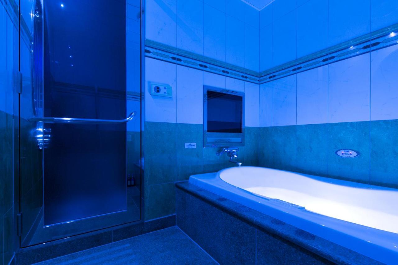 Hotel D-Wave Shinjuku（Adult Only) Tokyo Exterior photo